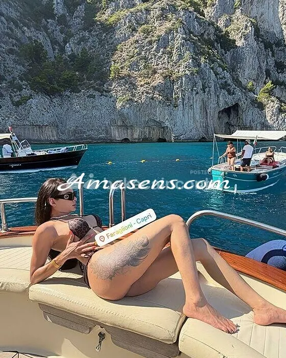 escort.it - 🐆APPENA ARRIVATA FAMOSA PORNSTAR KELLY MELO 22CM REAL 👸🏻💦😈 BELLA PROFUMATA , PIENA 🎥💦