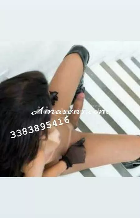 escort.it - Bellissima trans molto porca molto calda disponibile a tutti desideri