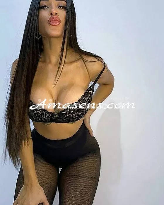 escort.it - DA TE DA ME ✨🥳🥰 SONO QUI E SONO COMPLETAMENTE REALI! UNA BAMBOLA INCANTEVOLE, DOLCE E UN PO' DIABOLICA. LE MIE TETTE SPETTACOLARI SONO PRONTE