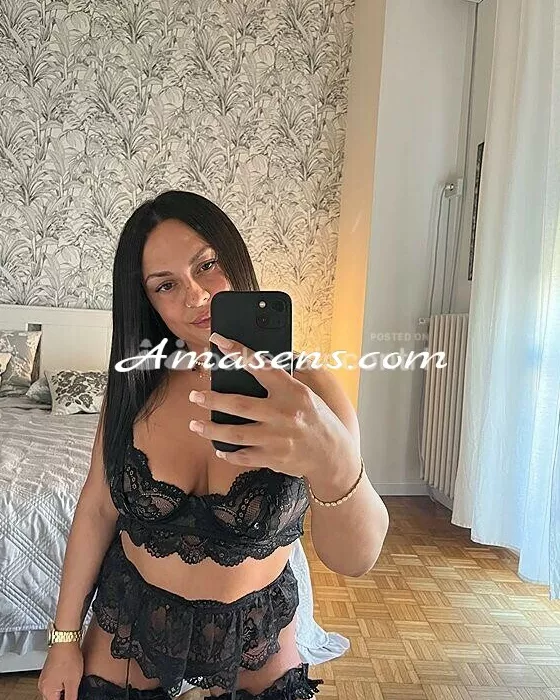 escort.it - 💋Ella💋Appena arrivata a R. Emilia 💋Foto reali e recenti 💯👌🏻 Ricevo e raggiungo a casa tua, albergo 💋
