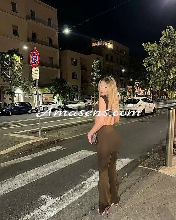 escort.it - NOVITÀ ♥️ FAVOLOSA BIONDINA🔥23 ANNI🇮🇹ITALIANA🐷CON UN MERAVIGLIOSO SENO😘E UN CULO DA FAVOLA 💋🥰 MI PROPONGO 🐷 X CAMSEX PICCANTI 🌶️& INCONTRI❗️