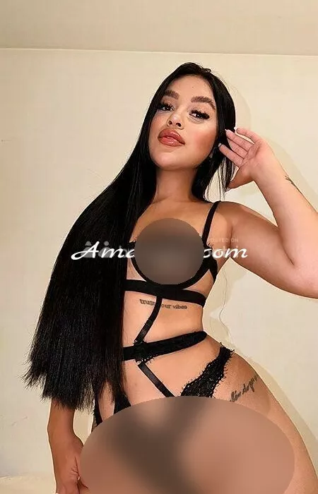 escort.it - Prima volta in Cittá belíssima brasiliana 19 anni foto 100% reali ho un bella figa stretta calda de mangiare
