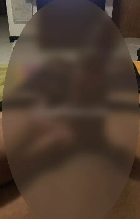 escort.it - RAGAZZA porca ospita maschi per GRANDIOSE scopate