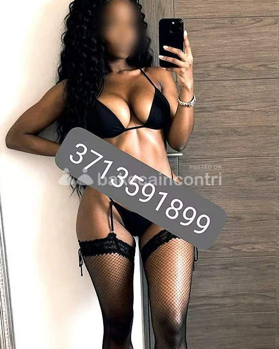 escort.it - A SAN PIETRO IN CASALE PAMELA TOP MODEL VERAMENTE STUPENDA ALTA MAGRA ELEGANTE PIÙ BELLA DAL VIVO IN TOUR SOLO PER UNA SETTIMANA