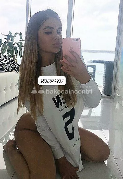 Foto di 3885674987