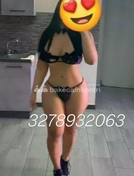 Foto di 3278932063
