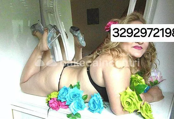 escort.it - BELLA BIONDA, FORMOSA, DOLCE, 
SENO UNA 4 NATURALE PER