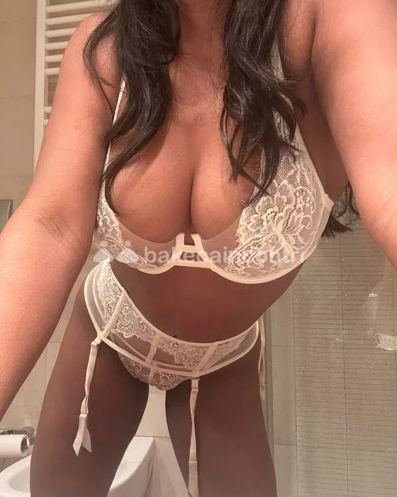 escort.it - Chiavari  💋 💝 SARAH SENSUALISSIMA E MOLTO PORCELLINA 💋 💝
