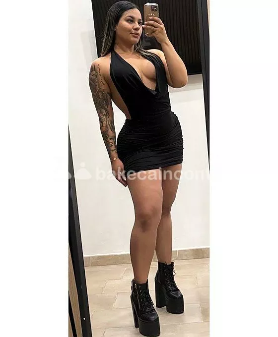 escort.it - Ciao, sono Mariana ❤️‍🔥
Una dolce tentazione con uno sguardo che promette e un sorriso che invita al peccato.