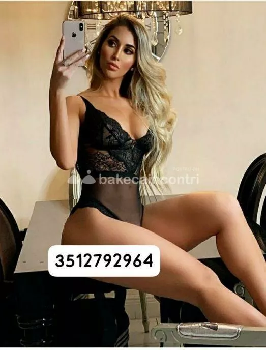 escort.it - CLAUDIA TROYETTA___!SQUIRTING!_20ENNE_SP0RCACCI0NA((( MI PIACE IL CAZZ0 DAVVERO ))GLI AMANTI DELLE INCULATE A PEC0RA E DELLE P0MPE SELVAGGE NATURALI!