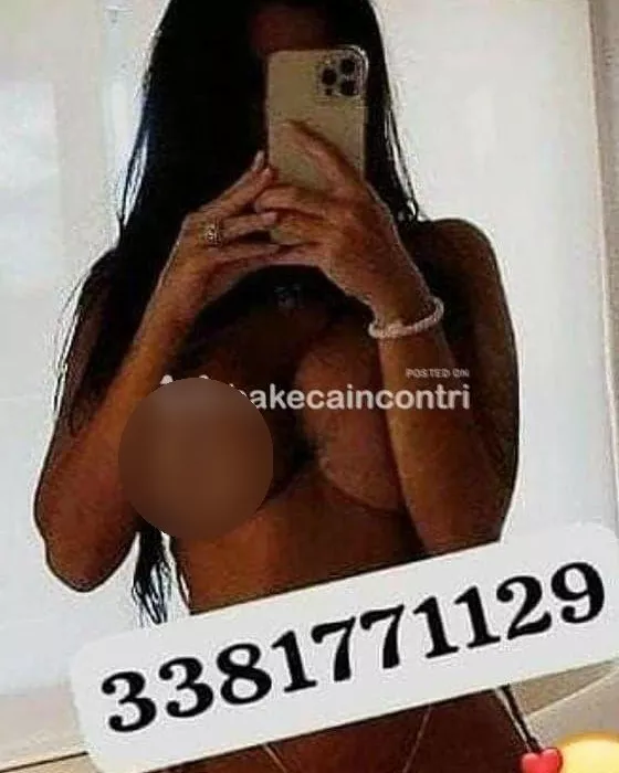 escort.it - CREMA  APPENA ARRIVATA BELLA TROIA MOLTO PROVOCANTE PROFONDAMENTE GOLOSA ADORO SUCCHIARE