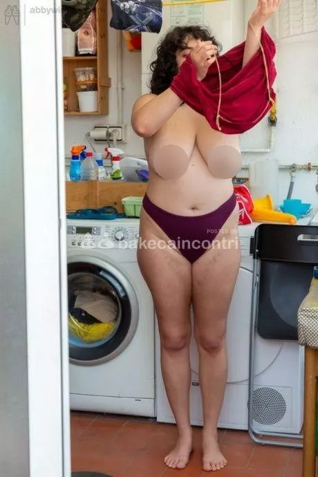 escort.it - (FIGA MOLTO PELOSA)(ENCULAME PER BENE)+ ★"(" VENUTA IN BOCCA """ GARANTITA★ )) =GOLA PROFONDA PORCA MOLTO NINFOMANA POMPINO NATURALE CON INGOIO GOLA