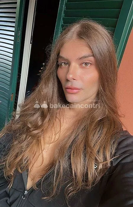 escort.it - GIUGLIANO IN CAMPANIA MARTINA TRAV SEMPRE VOGLIOSA
