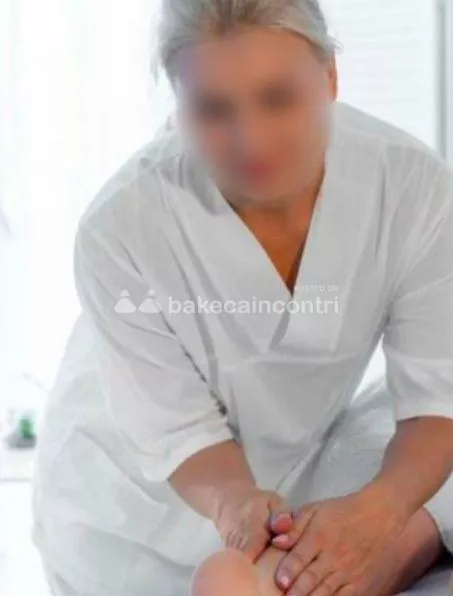 escort.it - Il Massaggio è un'esperienza di un livello di benessere superiore, casa pulita e molto ordinata, HO IL LETTINO DA MASSAGGIO