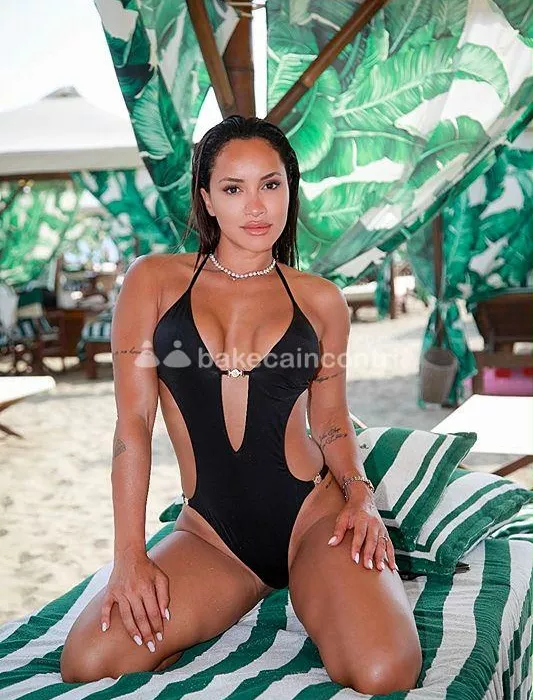 escort.it - JULIA PRIMA VOLTA A BARI LUNGOMARE
DONNA DI FASCINO NATURALE SENSUALITÀ SENZA SFORZO ED ELEGANZA CHE SEDUZIONE 😋😘