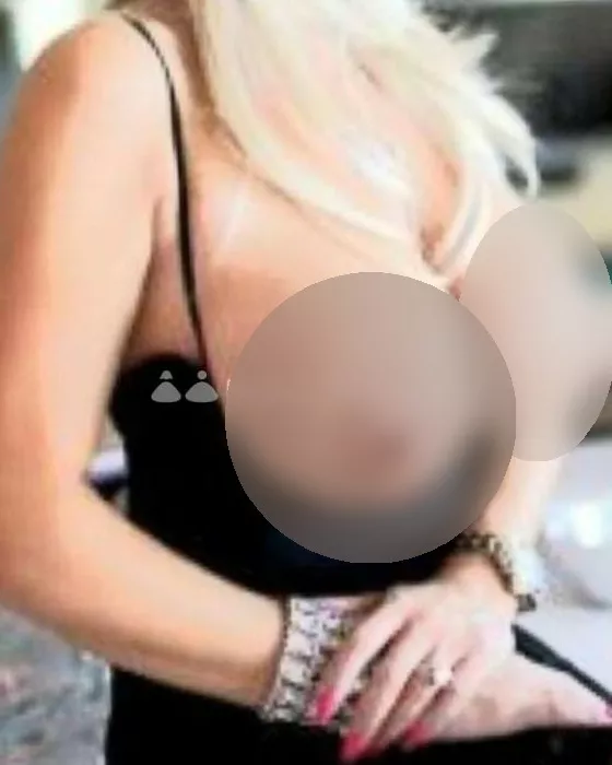 escort.it - Laura Napoletana  5 Di Seno Labbra Carnose Bellissima Milf