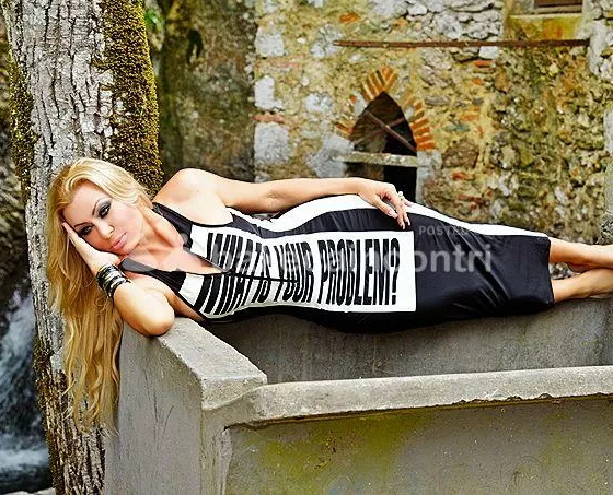 escort.it - Mistress KATERIN pratiche :adorazione piedi (scarpe)👠, animal play,🐴🐖🐩 Ball busting, bastinado, BDSM.