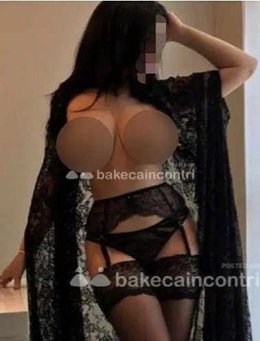 escort.it - NEW autentica signora incomparabile maiala golosa dei cazzi ripieni bocca calda che adora l'arte della pompe amante rapporto anale.