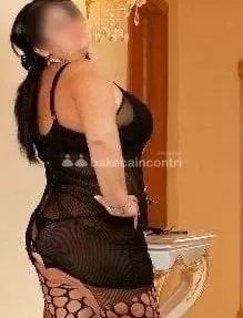 escort.it - 👉👉NICOL ..... Dolcemente intrigante ed espansiva con belle curve 💋💋