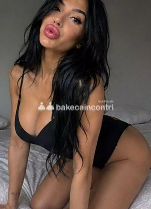 escort.it - Novità assoluta a Siracusa trans sbrodolina attiva e passiva faccio tutto senza alcun limite vieniti a prendere il mio bel cannolo pieno di ricotta