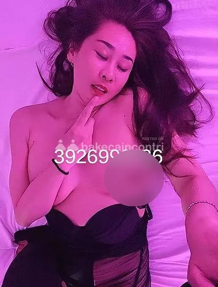 escort.it - O R I E N T A L E__T U T T A__D A__G U S T A R E__U N A__V E R A__B A M B O L I N A__S E X Y__E__S O L A R E