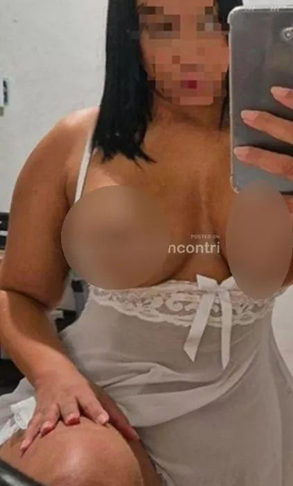 escort.it - Sono brasiliana nome : Isis ho 24 anni colore amora capelli nero