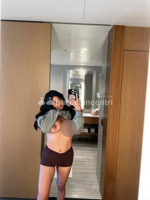 escort.it - Sono disponibile per un incontro sessuale