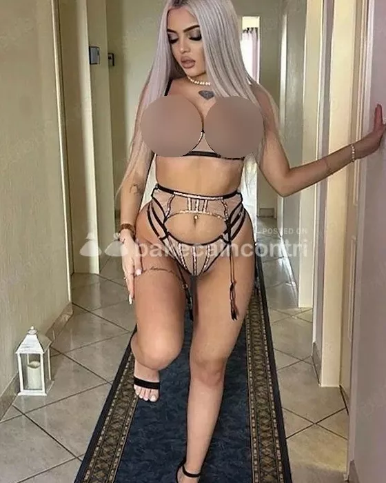 escort.it - 🍌🤩Sono Erika ✨ Sono appena arrivata in città con un dolce sorriso e quella scintilla che non si può ignorare.

Sono il tipo di ragazza che trasforma