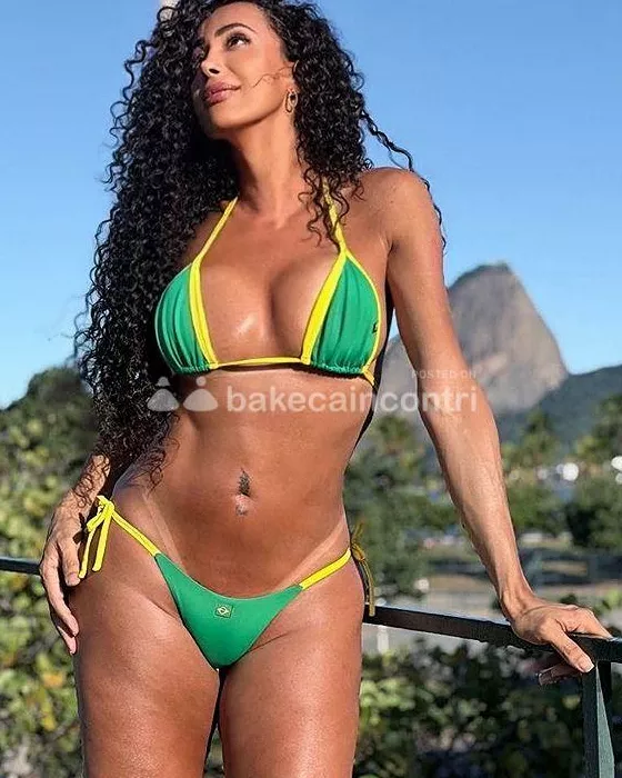 escort.it - SONO TORNATA A ROMA... Julia trans brasiliana ⭐ ATTIVA E PASSIVA! E TU?...