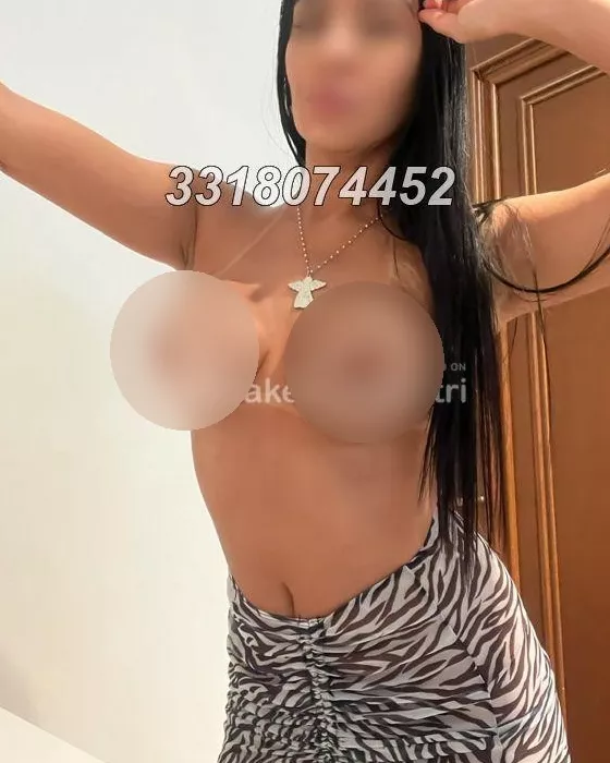 Foto di 3318074452