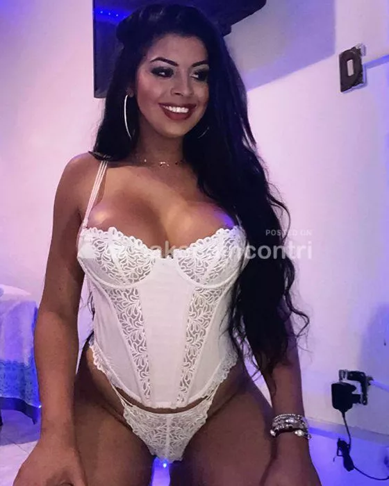 escort.it - 😘🔥TRANS MELISSA ARMANY  MOLTO CALDA E EMOZIONANTE 🔥🤫 FOTO 100x100 REALI 🐱❤️🌹