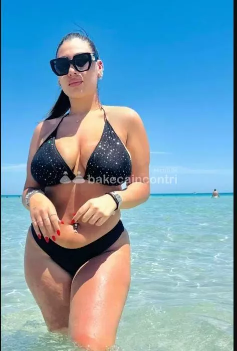 escort.it - ULTIMO GIORNO Melania massaggi Doccia erotica più tantra nel futon, tettona 7 naturale solo per cavalieri educati, solo italiani