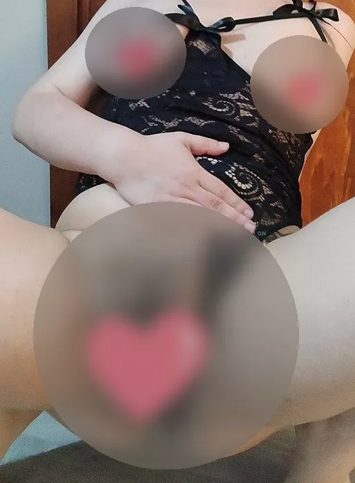 escort.it - Videochiamata**Formosa con figa pelosa e tettone**!! NO INCONTRI