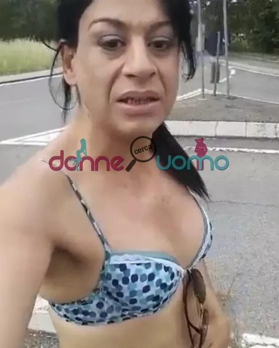 escort.it - ALESSANDRA LEHR TRAVESTITO PERICOLOSO PAPPONE RICATTA LE TRANS