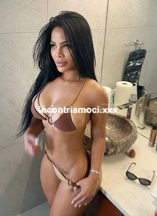 escort.it - A ZONA CROTONE APENA ARRIVATA MAI VISTA NOVITA BELLA  FIGA MULTI ORGASMICA BELLISSIMA EROTICA SWXY MODELLA POMPINO CREMOSO