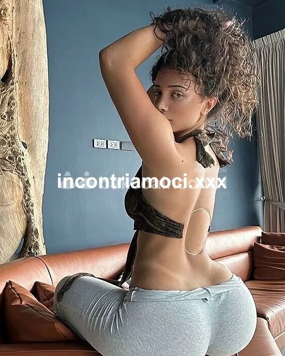 escort.it - 🌺 ABIELLA NEW NEW ---> 1 ‹VOLTA QUI !!! FAVOLOSA BELLISSIMA RAGAZZINA 20enne POMPE GOLOSE AL NATURALE + MASSAGGI