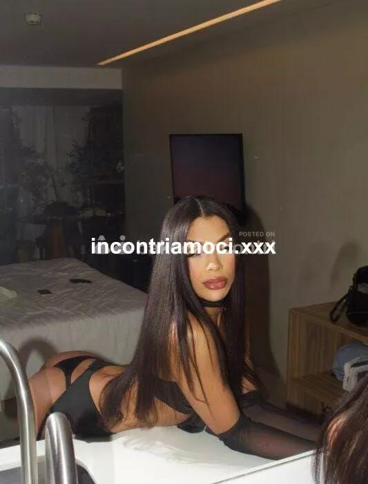 escort.it - Agropoli GIOVANNA  TRANSEX 22 MOTIVI 🪭🎁🛍️💛💝 COMPLETISSIMA MOLTO DISPONIBILE PER UOMINI E COPPIE ❤️🎀🎉🪭💜💙