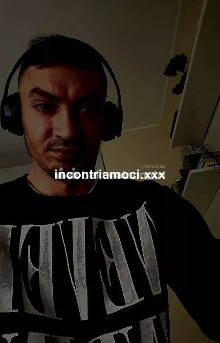 escort.it - Annuncio rivolto a tutti. La categoria è solo per i pervertiti che restano svegli la notte....a grande richiesta e dopo (TROPPI) messaggi su messaggi,