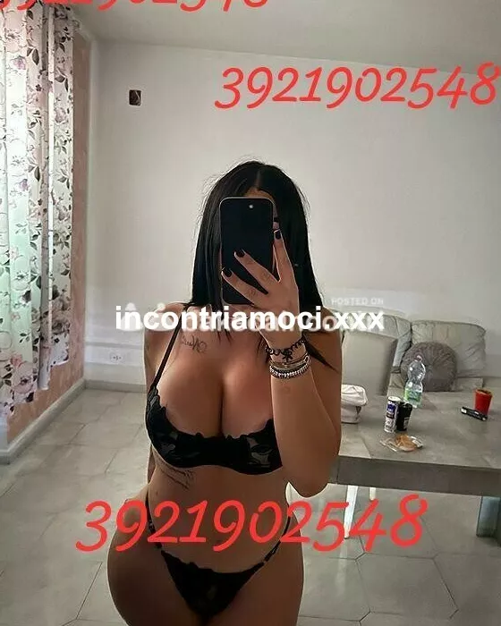 escort.it - 🍑💦 🇻🇪APPENA ARRIVATA FINO A SABATO🔥 A FALERNA MARINA🇻🇪🔞🇻🇪 VENEZUELANA 🇻🇪Bagnata, Succosa e Malvagia 🍑💦 Ti piace sporca? 🍑😛CHIAMAMI e divertiamoci...🔥📸
