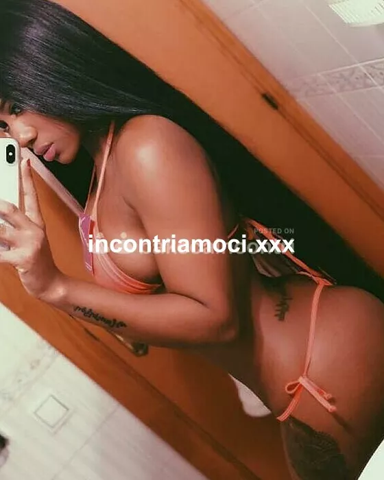 escort.it - ❄️ARIA CONDIZIONATA❄️ NEW NEW TETONAAAAAA🥰 😊 BELLISSIMA CAROLINA TETTE NATURALI PER DELLE SPAGNOLE DA URLO UNA VERA TROIA FOTO 100% REALE