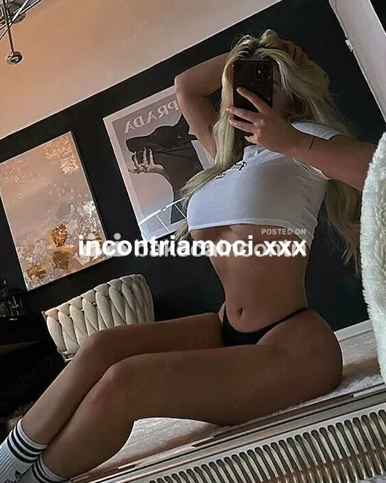escort.it - ARRIVATA BIONDA BELLISSIMA CALDISSIMA COMPLETTISMA POMPINO SENZA