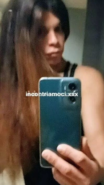 escort.it - Azzalea trans un dolce di miele di molta esperienza di movimenti sex ed pozicione erotici