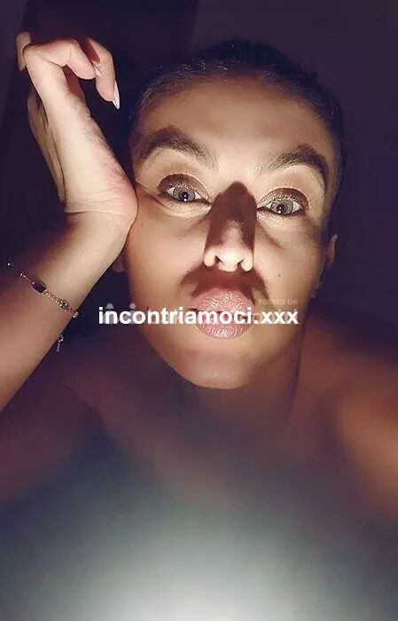 Foto di 3892998950