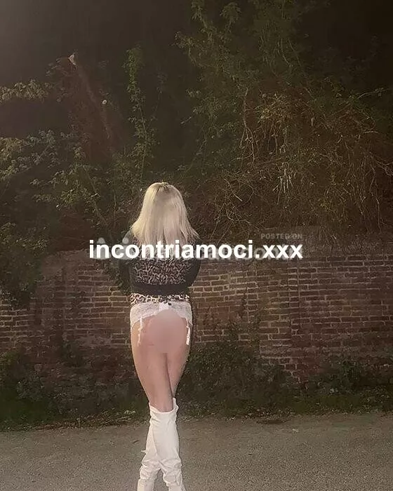 escort.it - Bellissima biondina, sexy e calda
