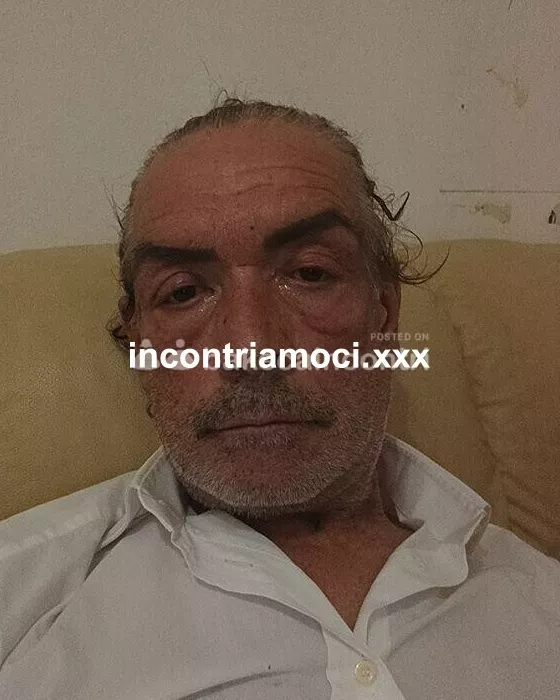 escort.it - Buongiorno a tutti voi Cerco uomini e donne trans e ragazzi maggiorenni per incontri sessuali