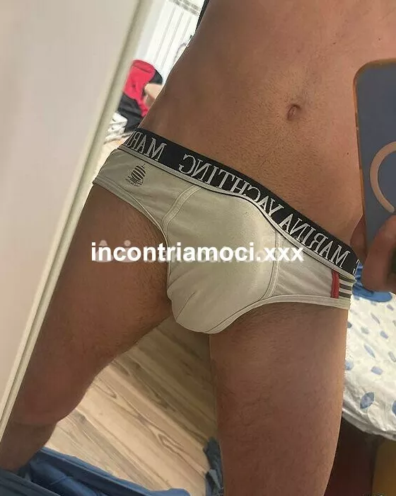 escort.it - Cerco trans di bella presenza