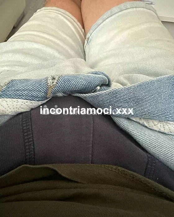 escort.it - Cerco trans o trav femminile ORA