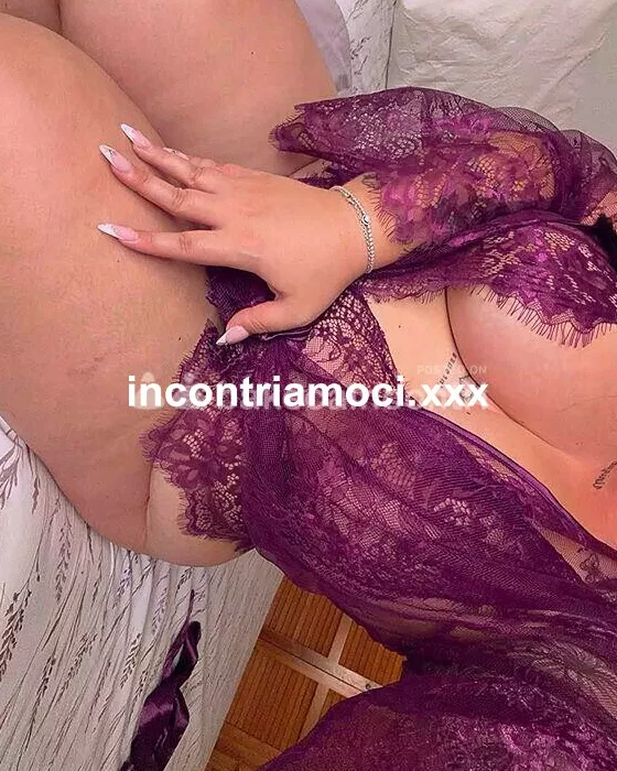 escort.it - CEREA Amori miei, sono Sara, una ragazza sexy con il miglior pompino