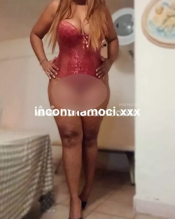 escort.it - COLOMBIANA SCARLETTA, PRIMA VUOLTA IN CITTA