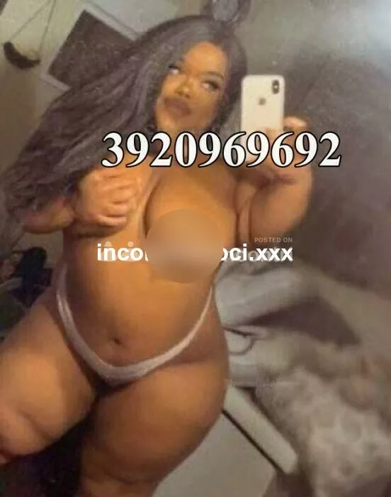 escort.it - 👄 DONNA NANA TUTTA TANA PICCOLINA MA BOLLENTE!🔥  💋 💝APPENA ARRIVATA 🍒 POMPINI, PIOGGIA DORATA  💝COMPLETISSIMA 💝